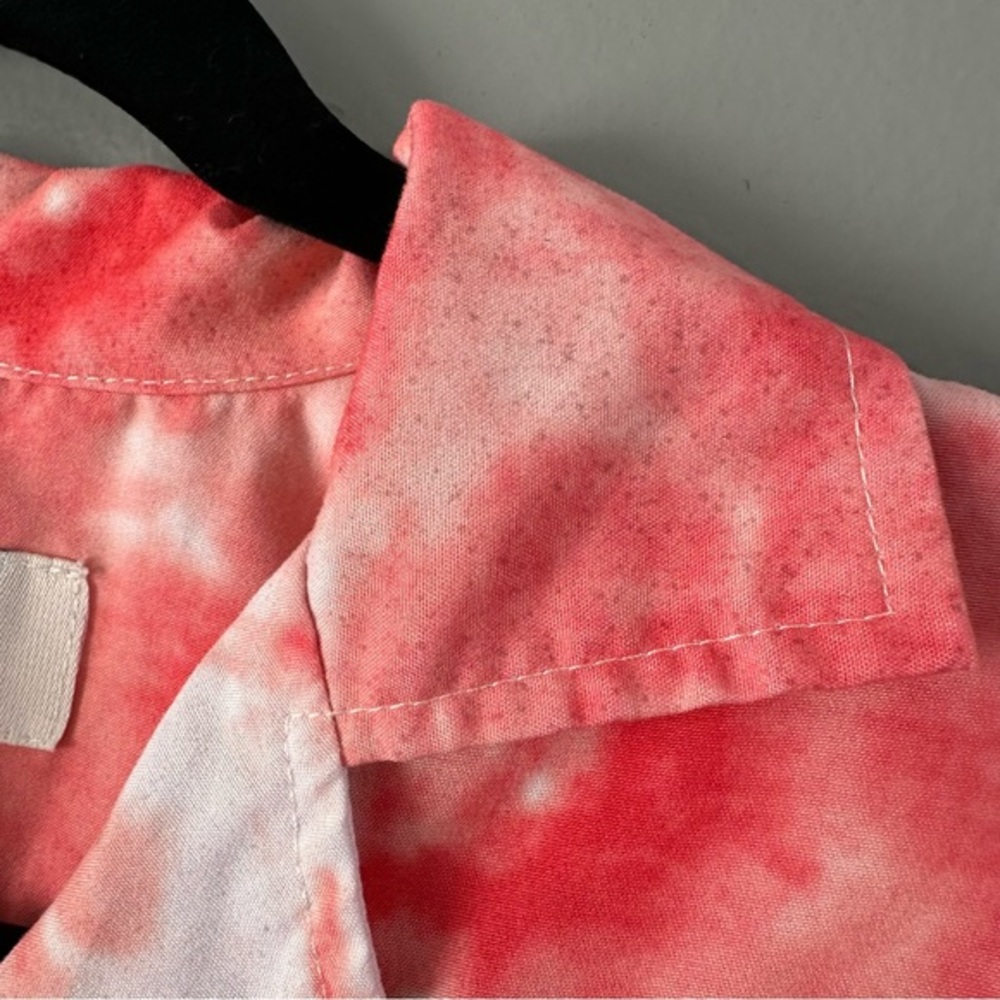 Uzzi Amphibous Gear Button Down Short Sleeve Top | Orange/Coral +  White Tie Dye - Picture 8 of 11